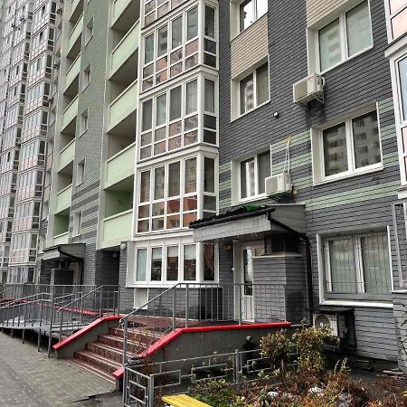 Osokorky Delux Apartment Kyiv Exterior foto